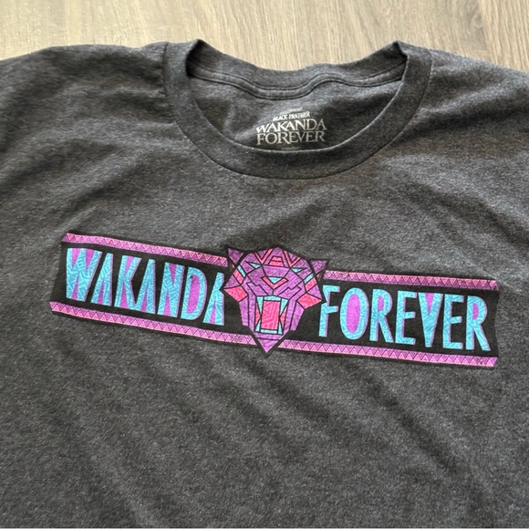 DISNEY MARVEL BLACK PANTHER Wakanda Forever Graphic Tee T-Shirt - Picture 3 of 5
